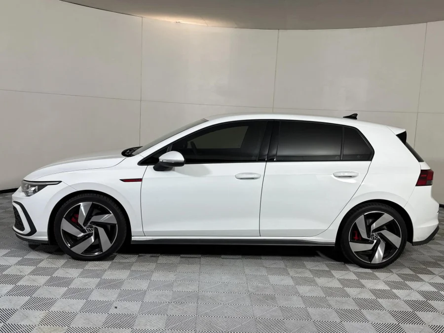 Used 2024 Volkswagen Golf GTI - WeBuyCars Midstream