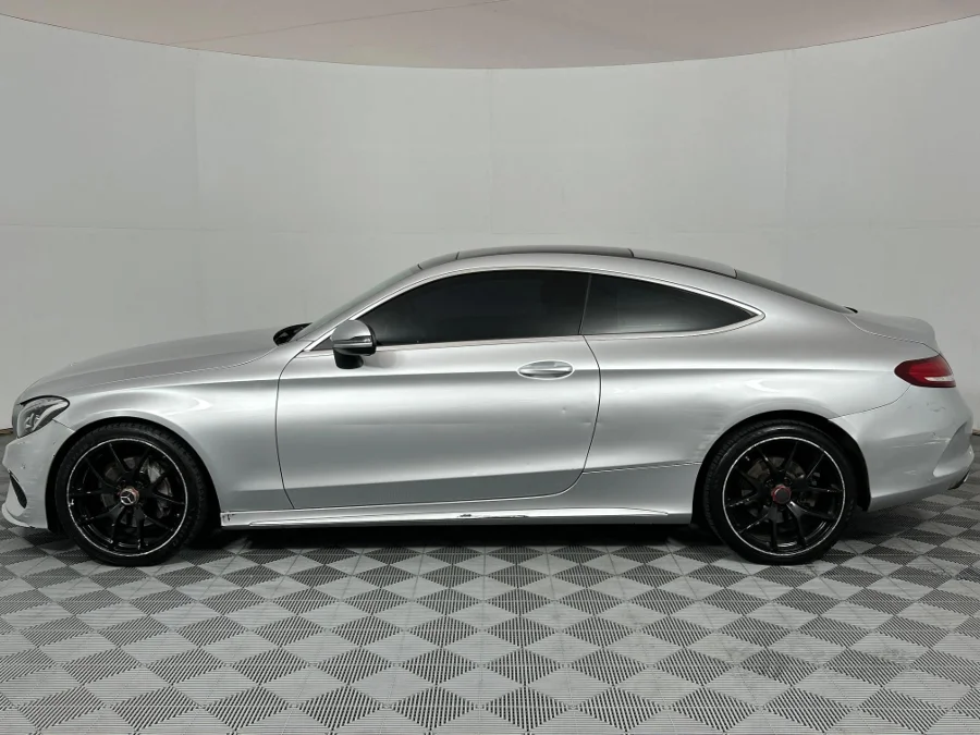 Used 2016 Mercedes-Benz C-Class C200 coupe AMG Line - WeBuyCars Richmond