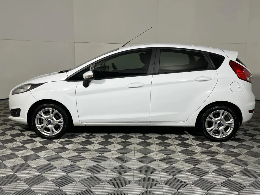 Used 2017 Ford Fiesta 5-door 1.0T Trend - WeBuyCars Germiston Used 2017 Ford Fiesta 5-door 1.0T Trend - WeBuyCars Germiston