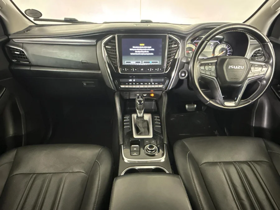 Used 2024 Isuzu mu-X 3.0TD LSE 4x4 - WeBuyCars Midstream