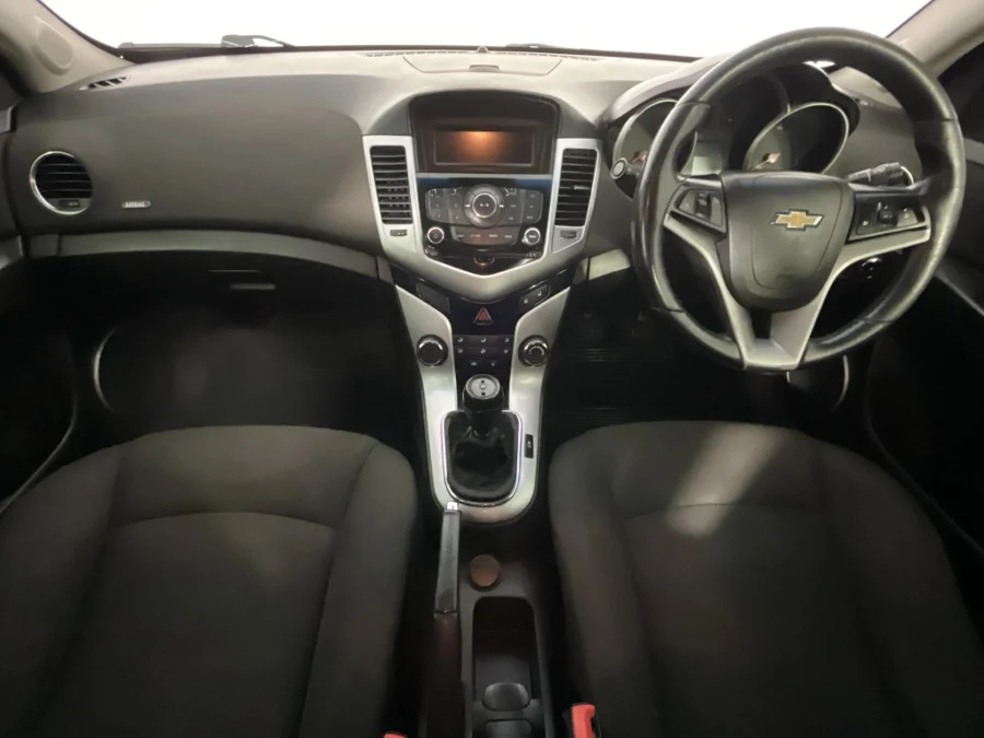 Used 2014 Chevrolet Cruze sedan 1.6 LS - WeBuyCars Brackenfell Cape Town