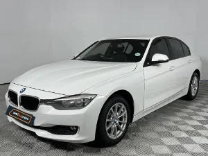 Used 2013 BMW 3 Series 320i sports-auto
