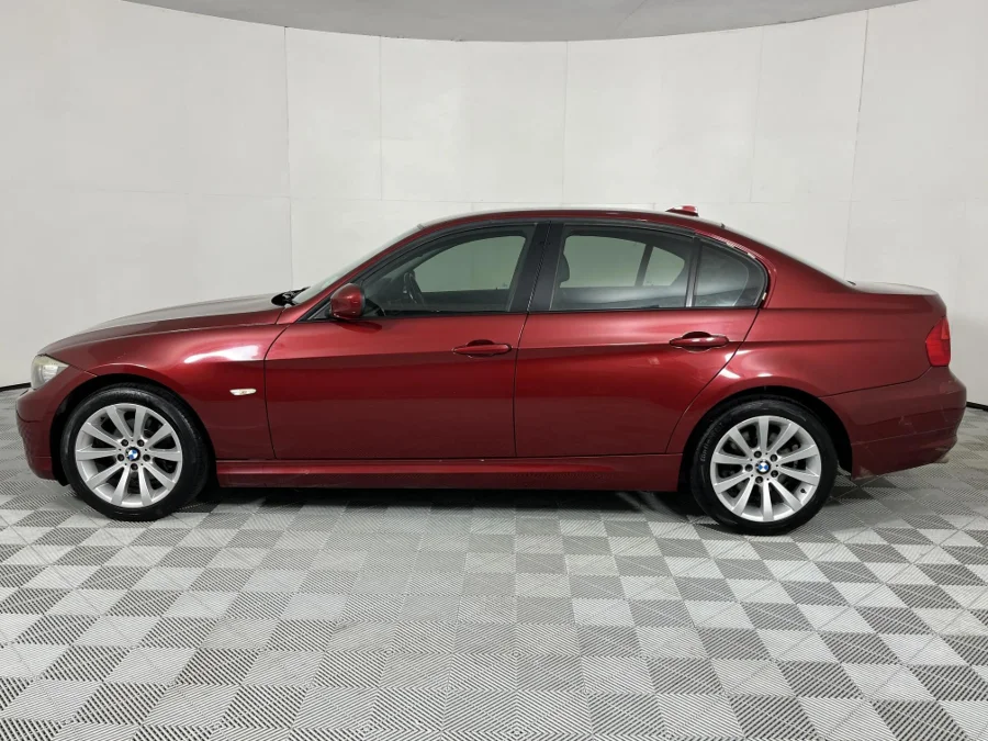 Used 2011 BMW 3 Series 320i auto - WeBuyCars Gqeberha
