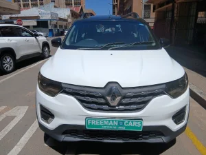 Used 2021 Renault Triber 1.0 Prestige