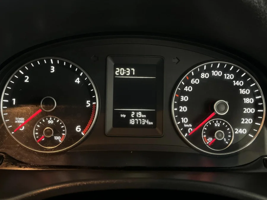 Used 2013 Volkswagen Caddy Maxi 2.0TDI panel van - WeBuyCars Durban