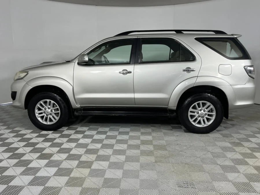 Used 2013 Toyota Fortuner 2.5D-4D - WeBuyCars Silverlakes