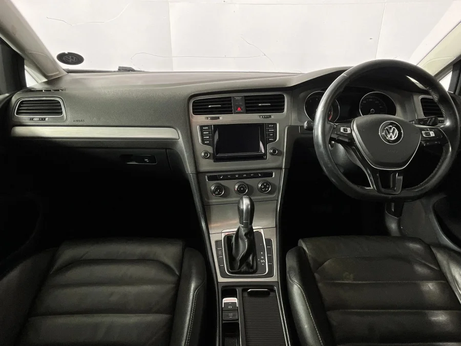 Used 2015 Volkswagen Golf 1.4TSI Comfortline auto - WeBuyCars Rustenburg