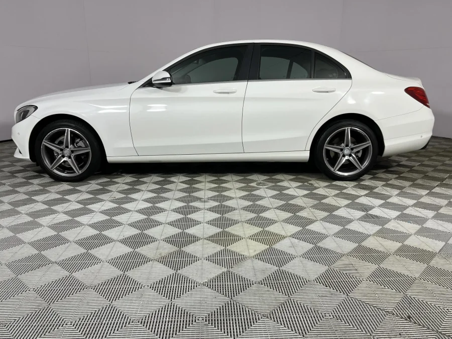 Used 2016 Mercedes-Benz C-Class C180 auto - WeBuyCars Lansdowne