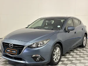 Used 2015 Mazda Mazda3 hatch 1.6 Dynamic auto