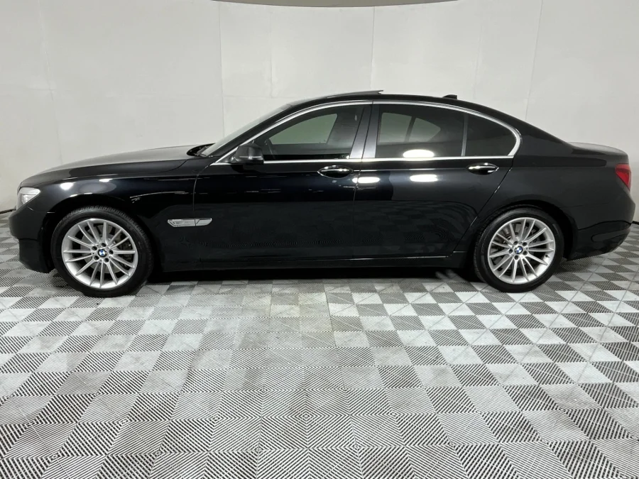 Used 2013 BMW 7 Series 750i M Sport - WeBuyCars The Dome
