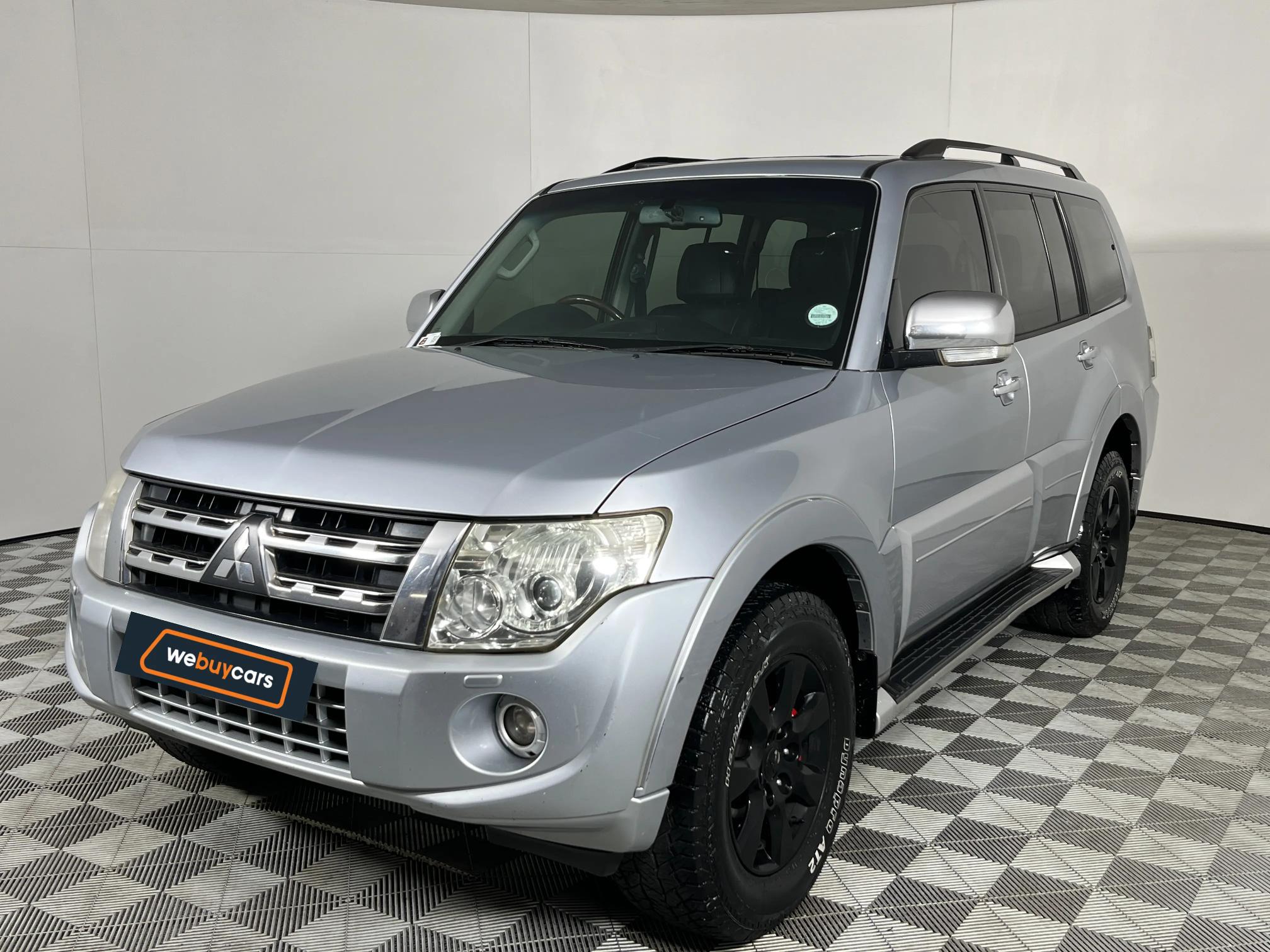Used 2013 Mitsubishi Pajero 5-door 3.2DI-D GLS Exceed Pajero Legend Limited Edition 100