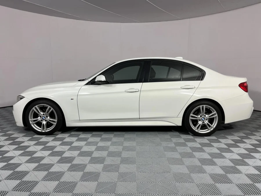 Used 2017 BMW 3 Series 318i M Sport auto - WeBuyCars Lansdowne Used 2017 BMW 3 Series 318i M Sport auto - WeBuyCars Lansdowne