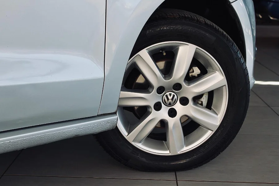 Used 2012 Volkswagen Polo sedan 1.6 Comfortline - Midcity Motors Klerksdorp Used 2012 Volkswagen Polo sedan 1.6 Comfortline - Midcity Motors Klerksdorp