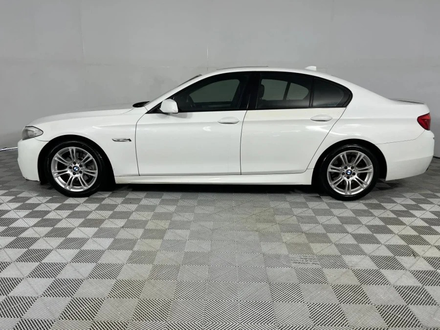 Used 2012 BMW 5 Series 520d - WeBuyCars Silverlakes