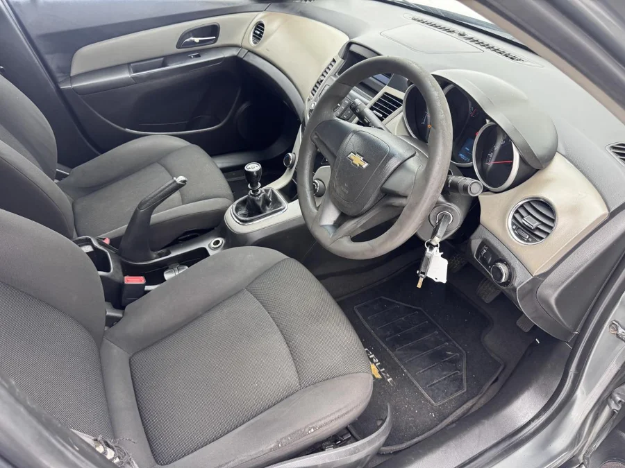 Used 2011 Chevrolet Cruze 1.6 L - EBK Auto