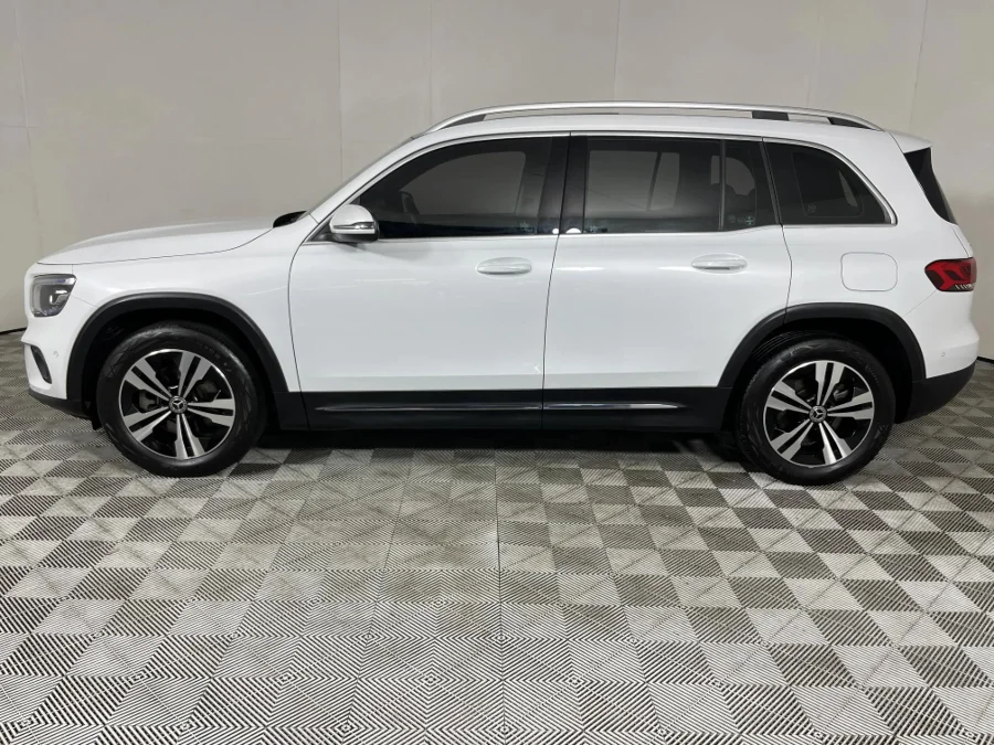 Used 2022 Mercedes-Benz GLB 220d 4Matic AMG Line - WeBuyCars The Dome