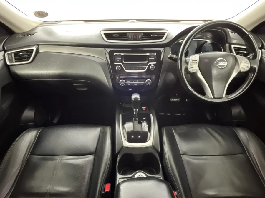 Used 2015 Nissan X-Trail 2.5 4x4 SE - WeBuyCars Montana