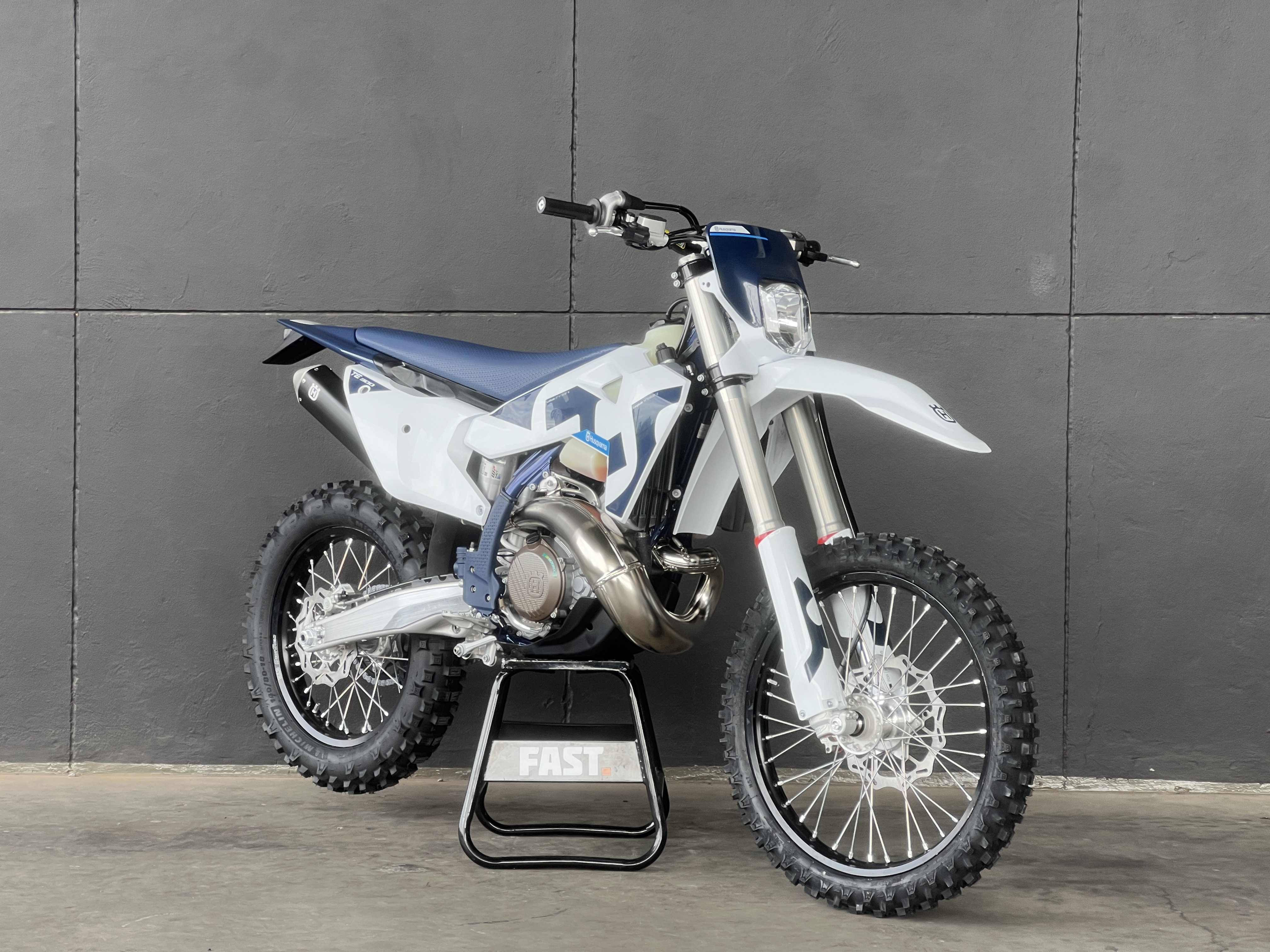 HUSQVARNA TE 300