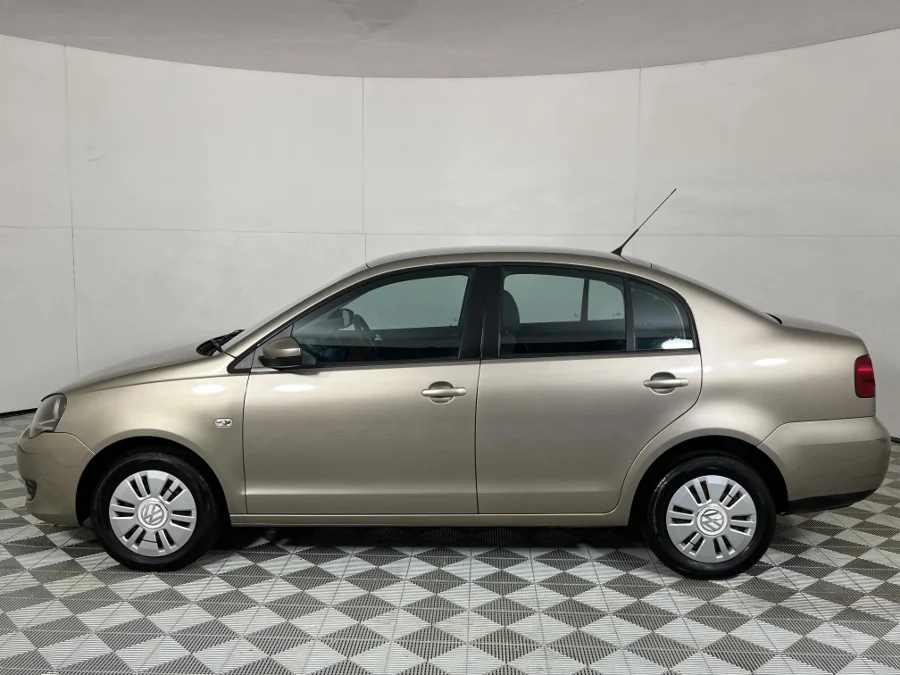 Used 2017 Volkswagen Polo Vivo sedan 1.6 Trendline - WeBuyCars JHB South