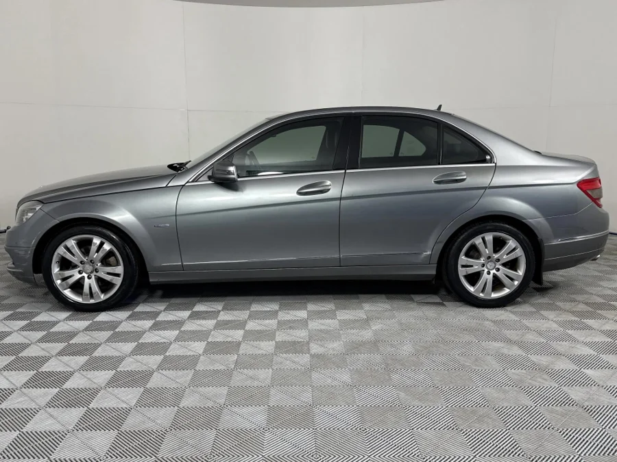 Used 2011 Mercedes-Benz C-Class C180CGI Avantgarde - WeBuyCars Vereeniging Used 2011 Mercedes-Benz C-Class C180CGI Avantgarde - WeBuyCars Vereeniging