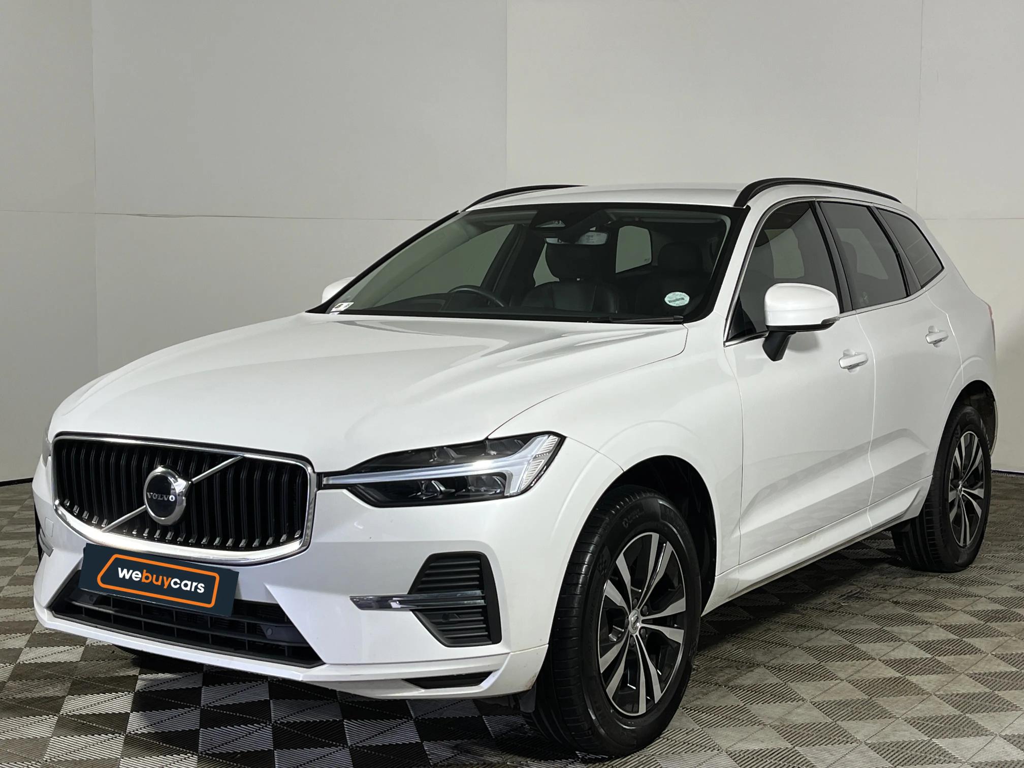 Used 2022 Volvo XC60 B5 Momentum