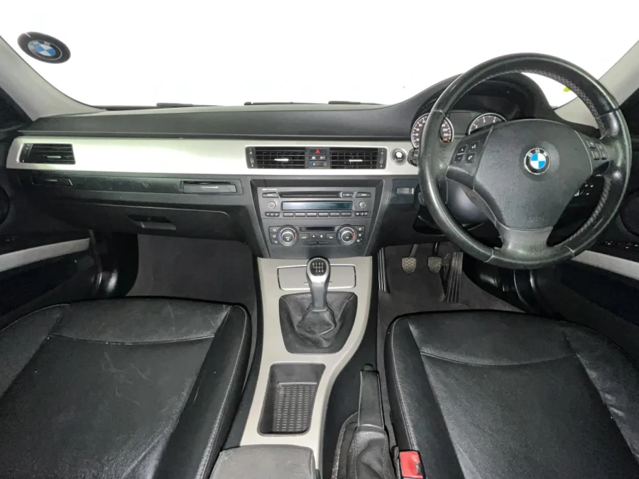 Used 2011 BMW 3 Series 320i Innovations - WeBuyCars Durban