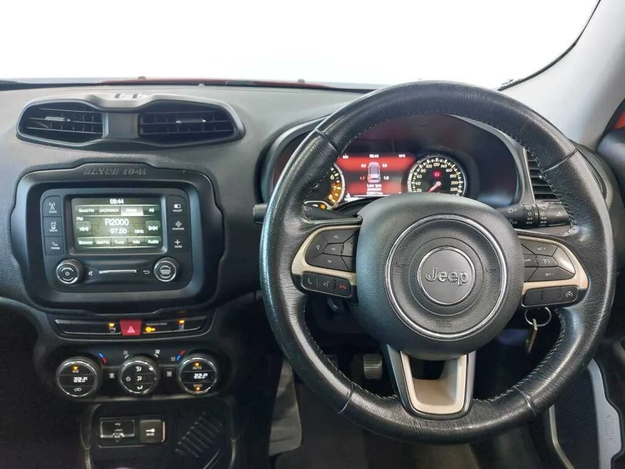 Used 2015 Jeep Renegade 1.4L T Limited - One Way Auto Used 2015 Jeep Renegade 1.4L T Limited - One Way Auto