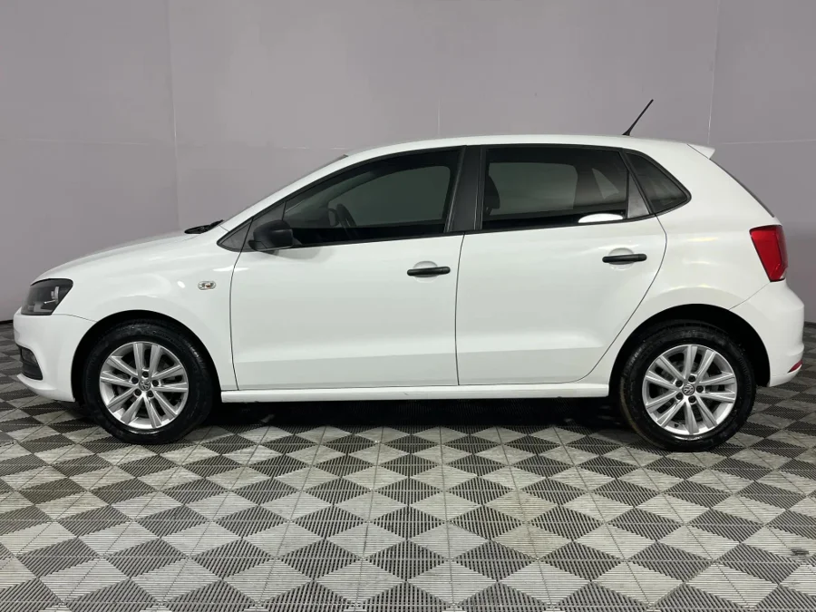 Used 2019 Volkswagen Polo Vivo hatch 1.4 Trendline - WeBuyCars Brackenfell Cape Town