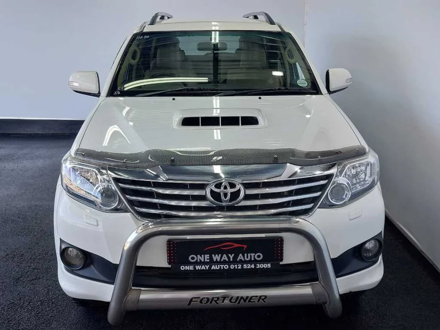Used 2012 Toyota Fortuner 3.0D-4D Limited - One Way Auto