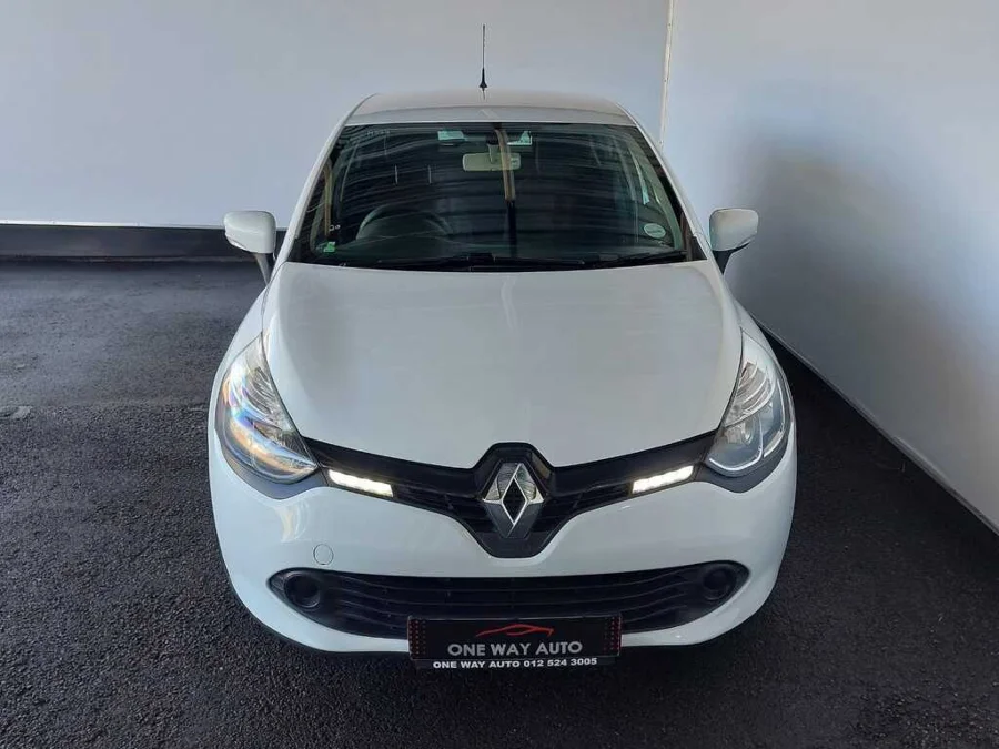 Used 2014 Renault Clio 55kW Authentique - One Way Auto Used 2014 Renault Clio 55kW Authentique - One Way Auto