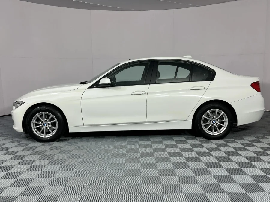 Used 2014 BMW 3 Series 320i sports-auto - WeBuyCars Brackenfell Cape Town