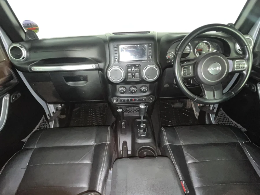 Used 2012 Jeep Wrangler Unlimited 2.8CRD Altitude - WeBuyCars Lansdowne