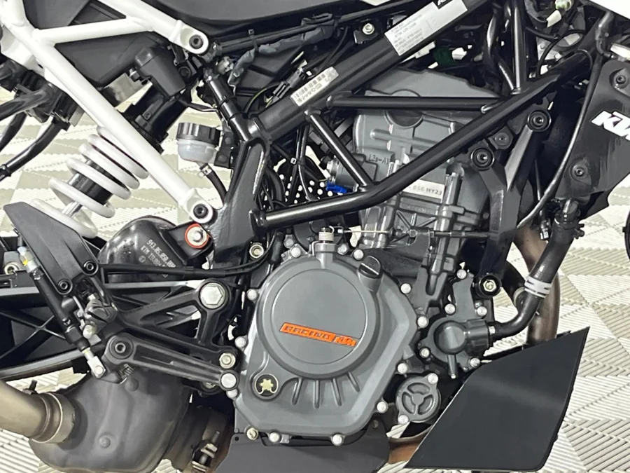 Used 2023 KTM Duke 125 Duke - WeBuyCars Germiston