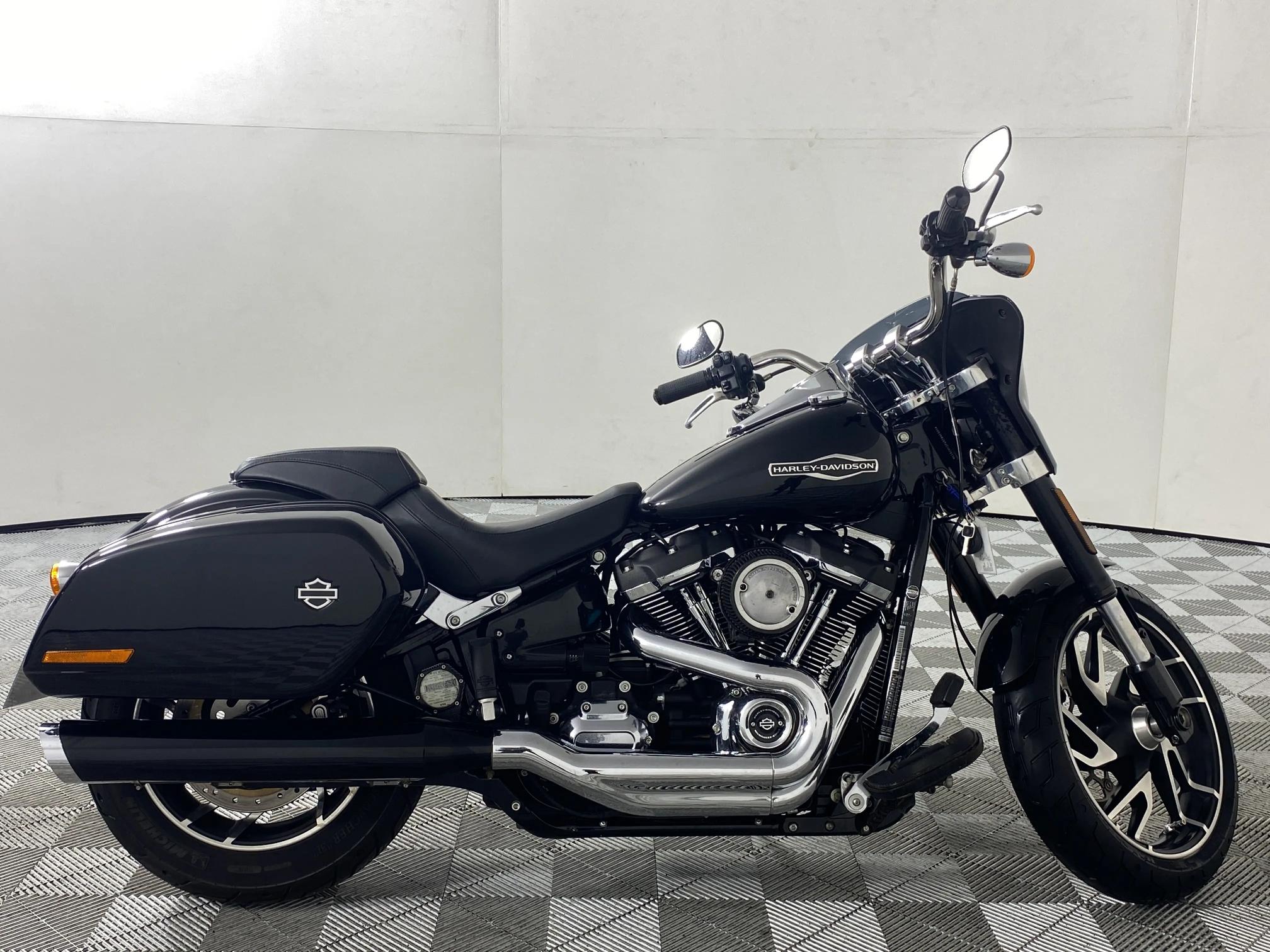 Used 2018 Harley Davidson Dyna Sport Glide