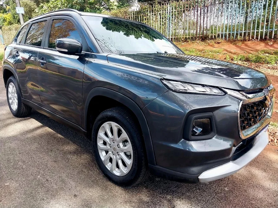 Used 2024 Suzuki Grand Vitara 1.5 GLX manual - Monalisa Carz