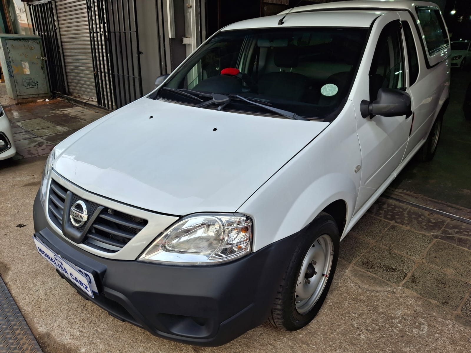 Used 2023 Nissan NP200 1.6i (aircon) safety pack