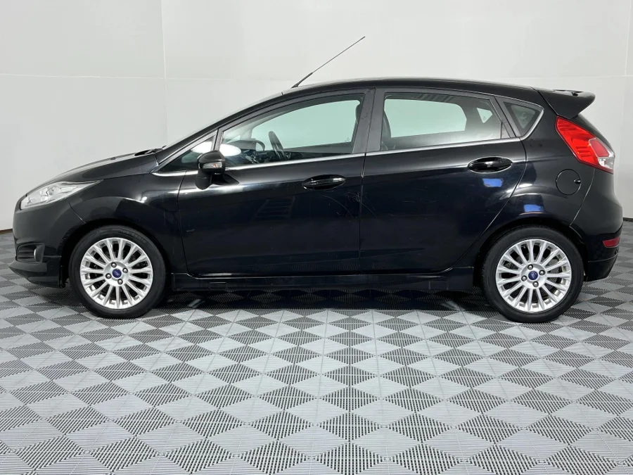 Used 2018 Ford Fiesta 5-door 1.0T Titanium auto - WeBuyCars Montana
