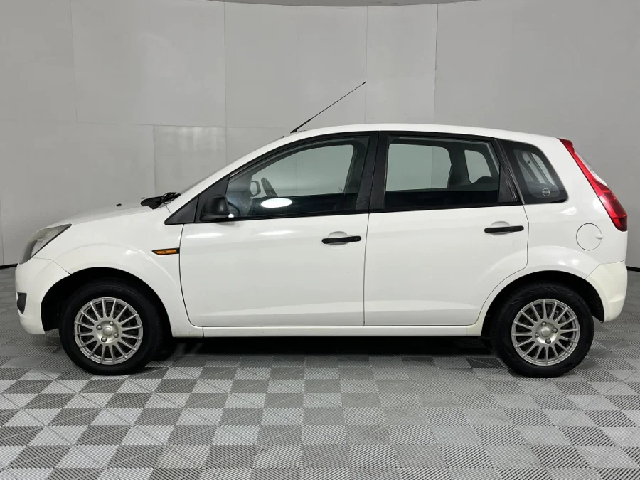 Used 2012 Ford Figo 1.4 Ambiente - WeBuyCars Gqeberha