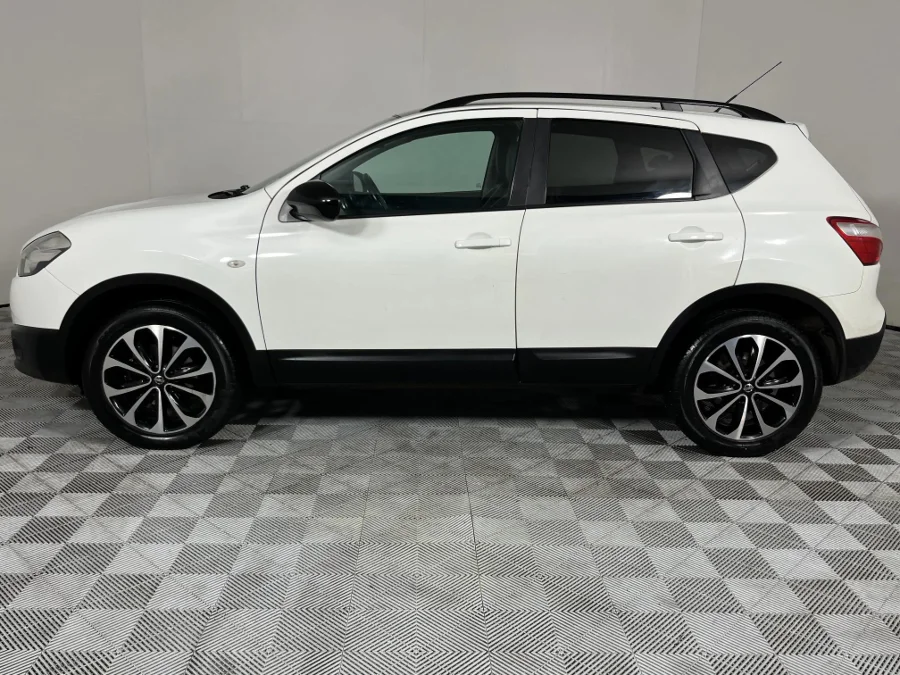 Used 2014 Nissan Qashqai 1.5dCi Acenta - WeBuyCars The Dome