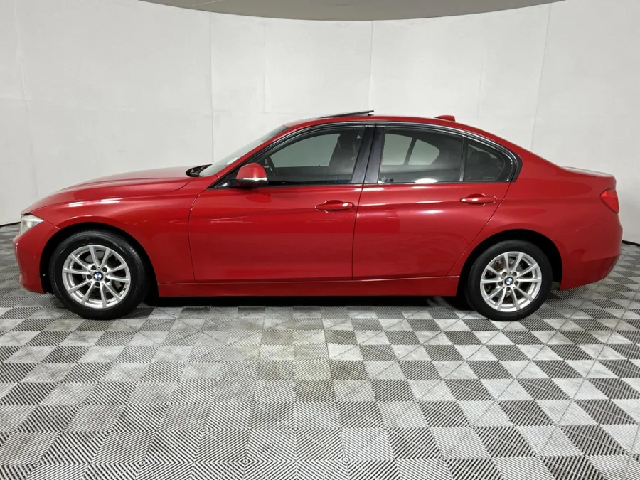 Used 2015 BMW 3 Series 320i Sport Line sports-auto - WeBuyCars The Dome