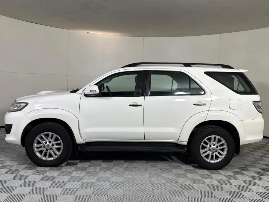 Used 2014 Toyota Fortuner 2.5D-4D auto - WeBuyCars Midstream