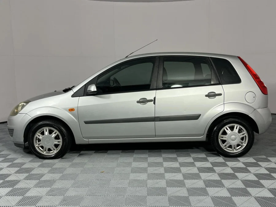 Used 2008 Ford Fiesta 1.6i 5-door Ambiente - WeBuyCars Brackenfell Cape Town