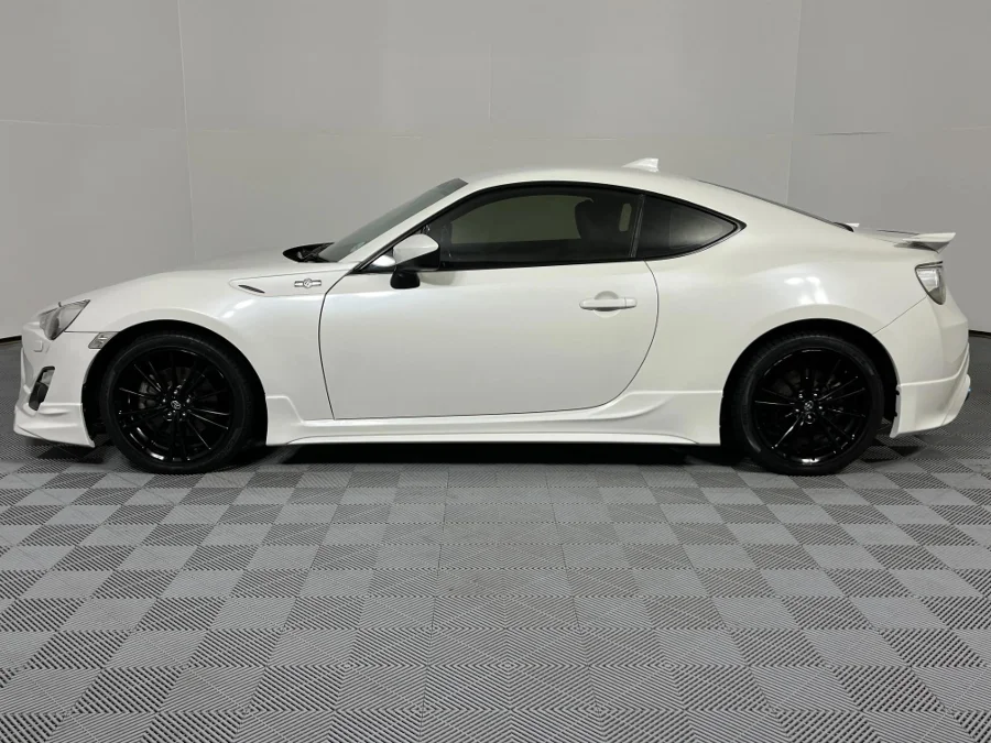 Used 2015 Toyota 86 2.0 high auto - WeBuyCars Montana