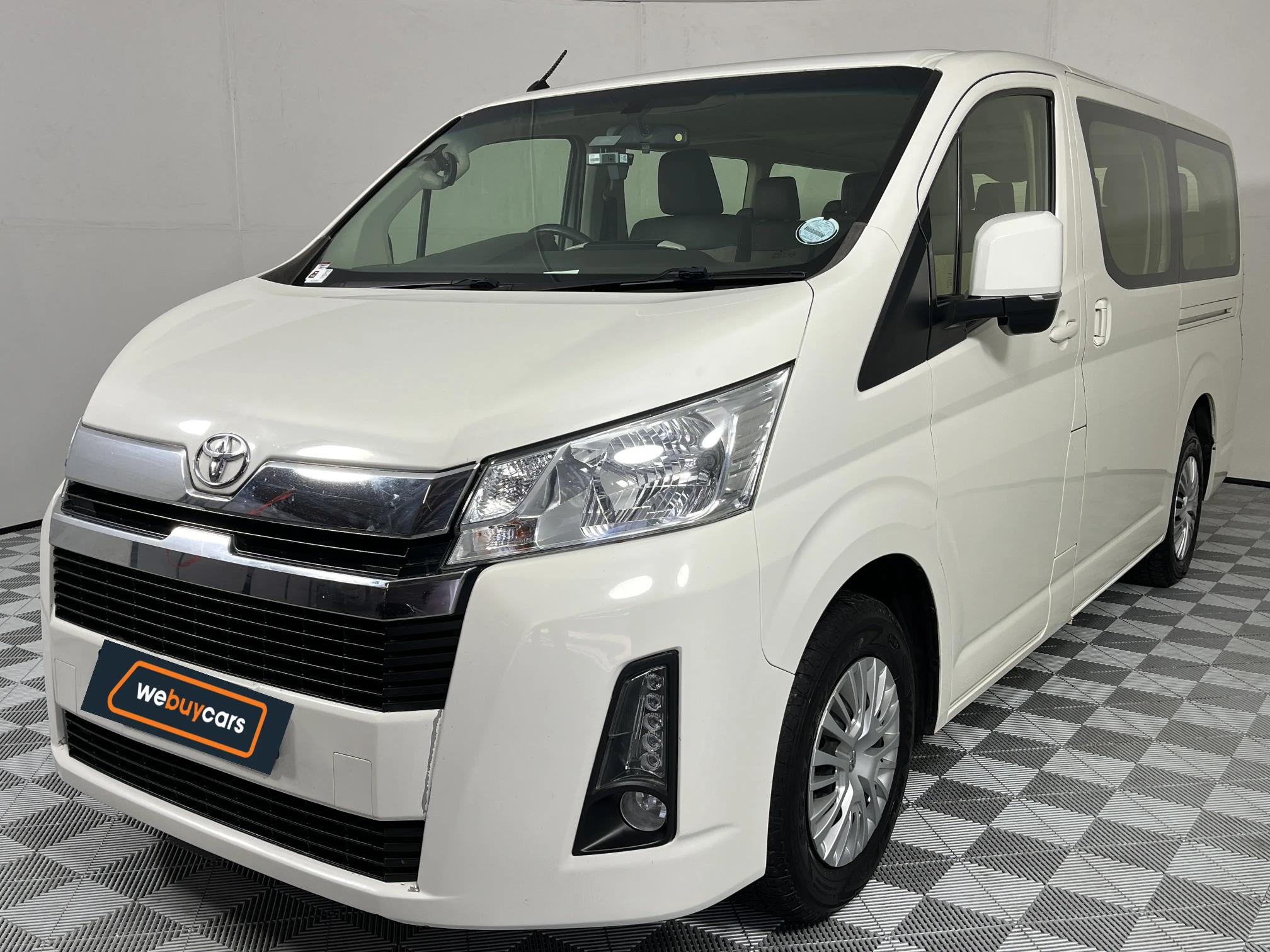 Used 2019 Toyota Quantum 2.8 LWB bus 11-seater GL