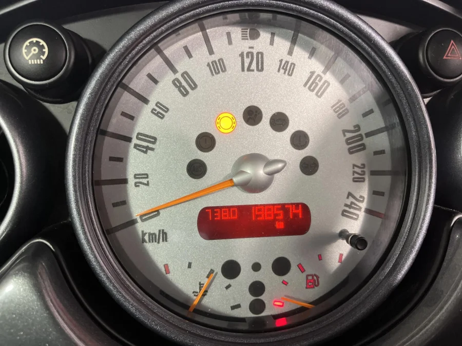 Used 2005 MINI Hatch Cooper - WeBuyCars Durban