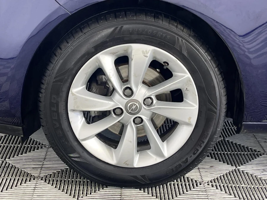 Used 2015 Opel Adam 1.4 - WeBuyCars Lansdowne Used 2015 Opel Adam 1.4 - WeBuyCars Lansdowne