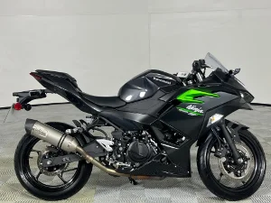 Used 2025 Kawasaki Ninja 500