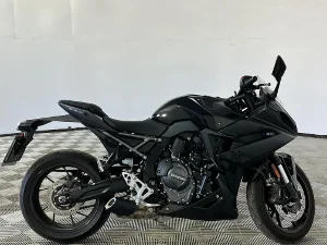 Used 2025 Suzuki 800 GSX 800r