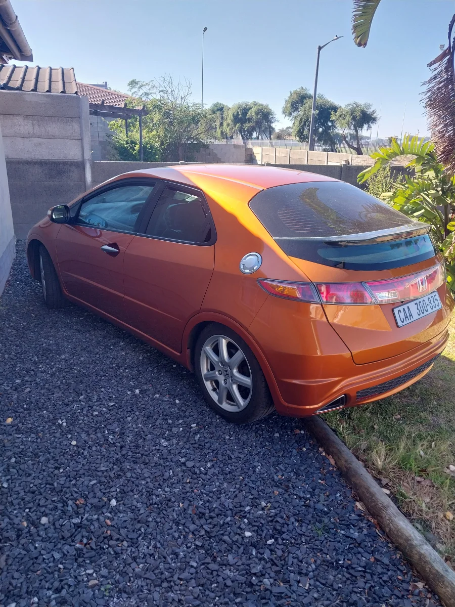 New 2008 Honda Civic hatch 1.8 Elegance - Private Seller New 2008 Honda Civic hatch 1.8 Elegance - Private Seller