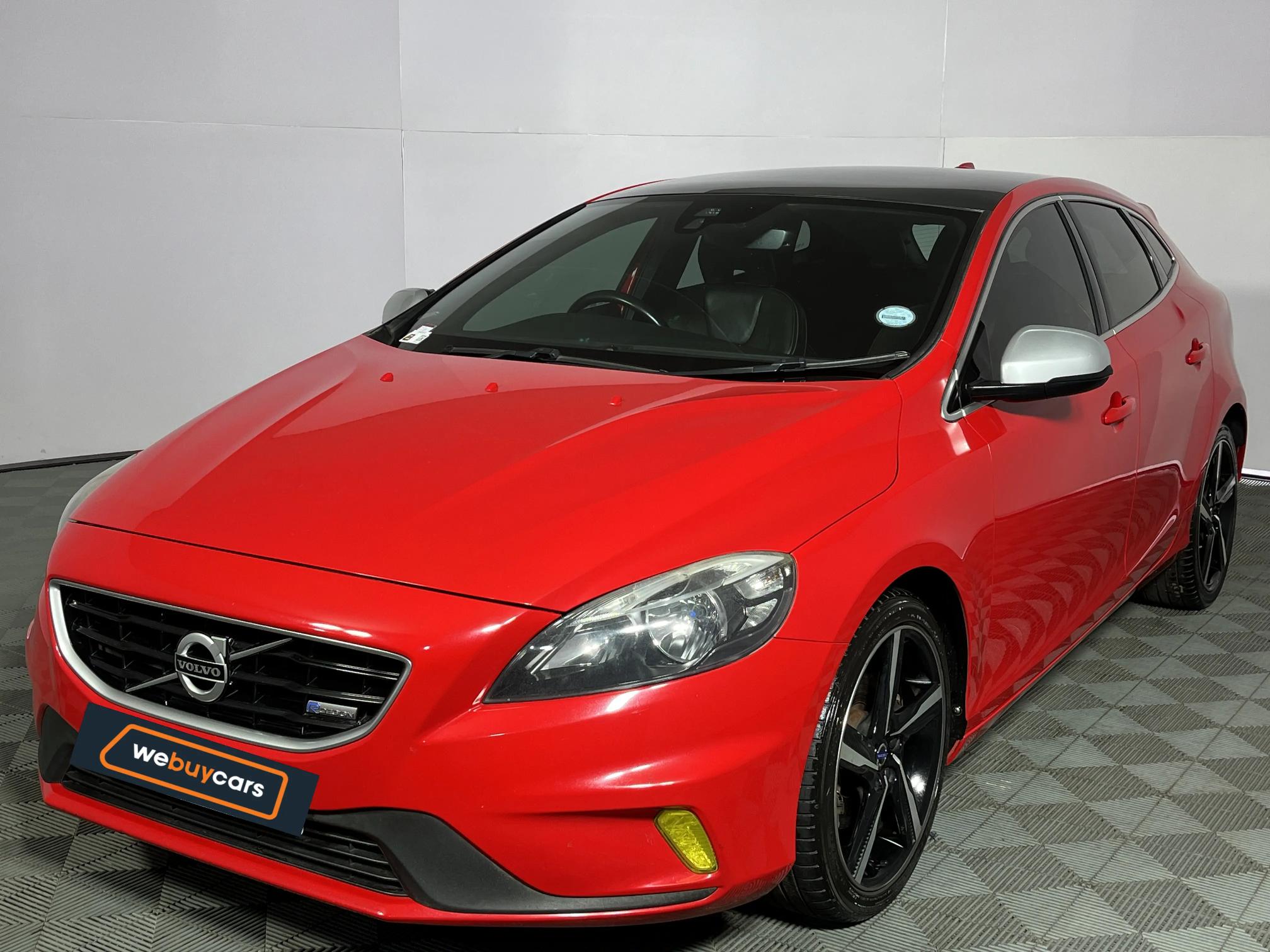Used 2015 Volvo V40 T3 R-Design